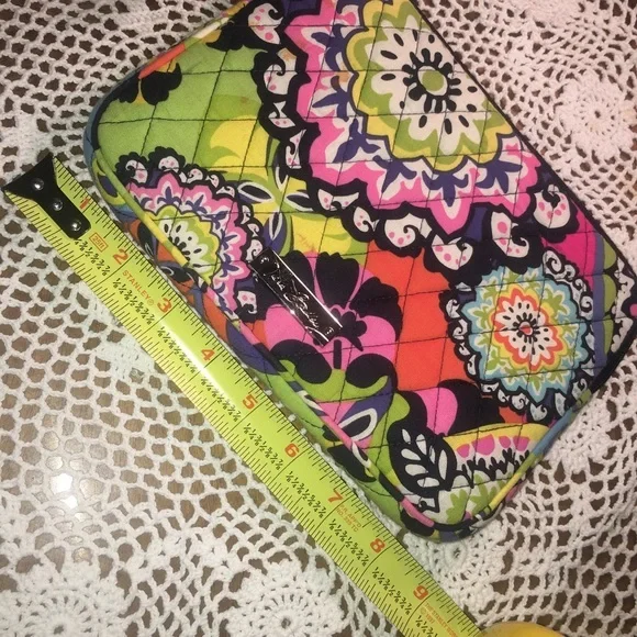 Vera Bradley Medium Size Pouch - Picture 6 of 7